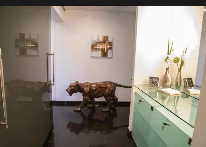 Vienna City Suites Apartamento